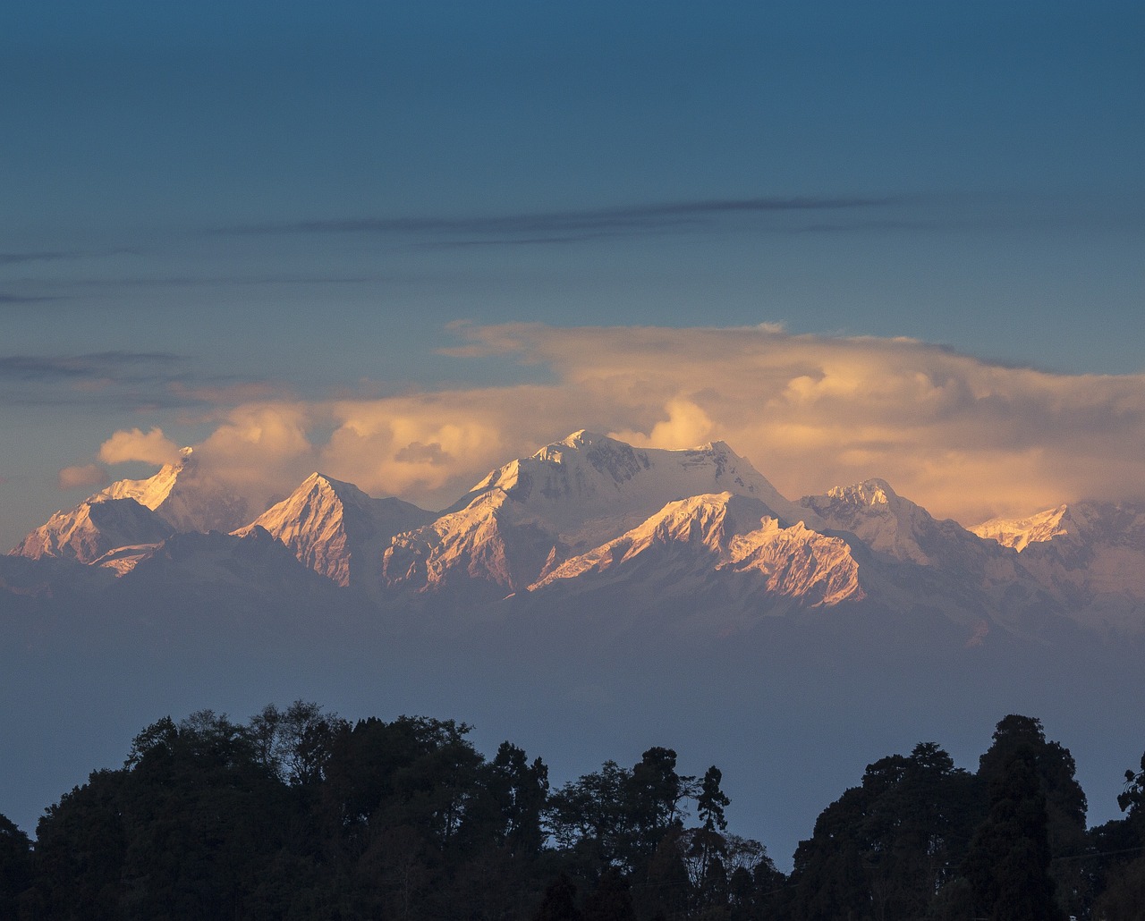 5-Day North East and Darjeeling Adventure